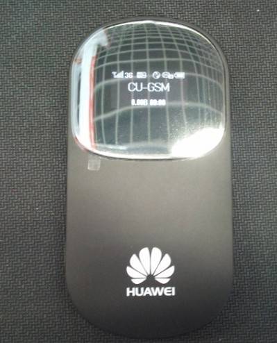 VODAFONE E585  USB MODEM SUPER FAST 7.2MBPS HSDPA!!! BRAND NEW-MOBILE WI-FI
